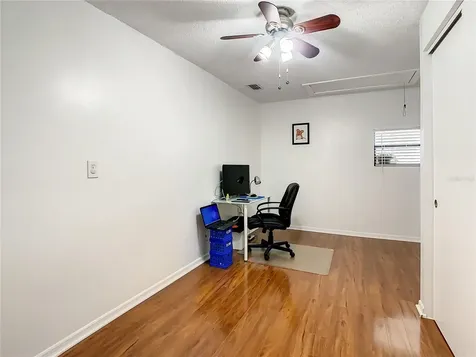 10922 Tailfeather Court Tampa FL 33625