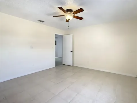 10922 Tailfeather Court Tampa FL 33625