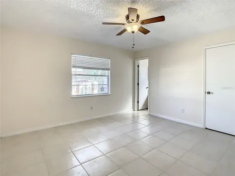 10922 Tailfeather Court Tampa FL 33625