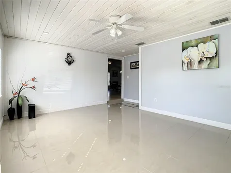 10922 Tailfeather Court Tampa FL 33625