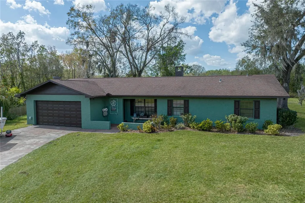 4330 Shadow Wood Trail Winter Haven FL 33880