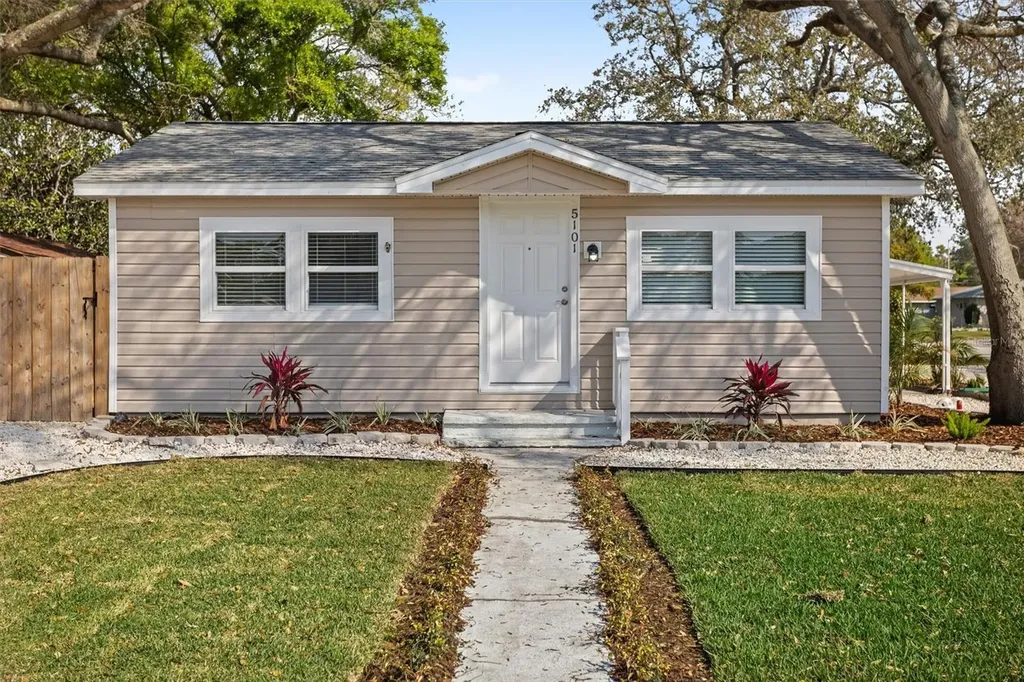 5101 43rd Avenue N St Petersburg FL 33709