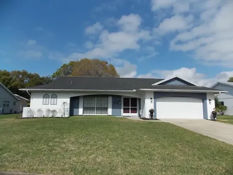 13106 Pebble Beach Circle Hudson FL 34667