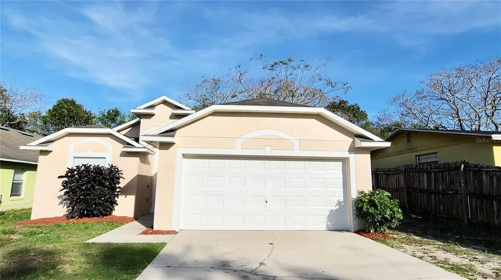 303 N Hudson Street Orlando FL 32835