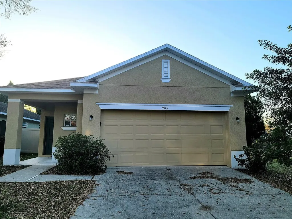 905 Windton Oak Drive Ruskin FL 33570