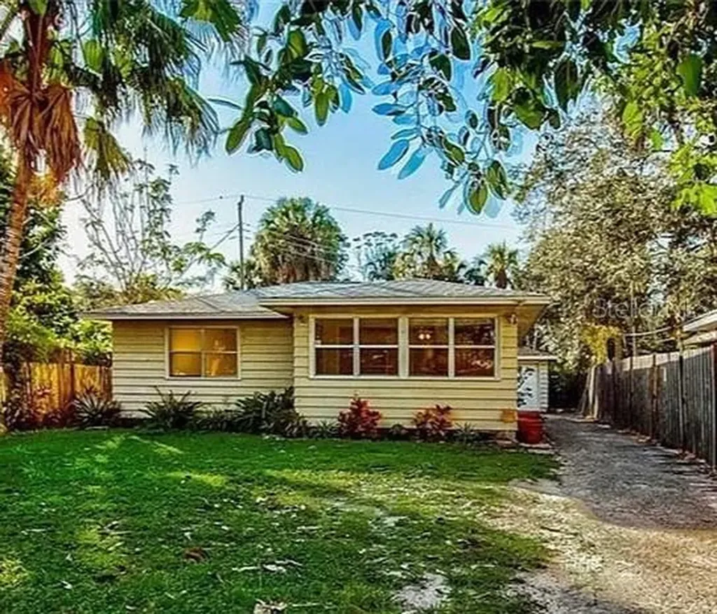 3303 Central Avenue Sarasota FL 34234