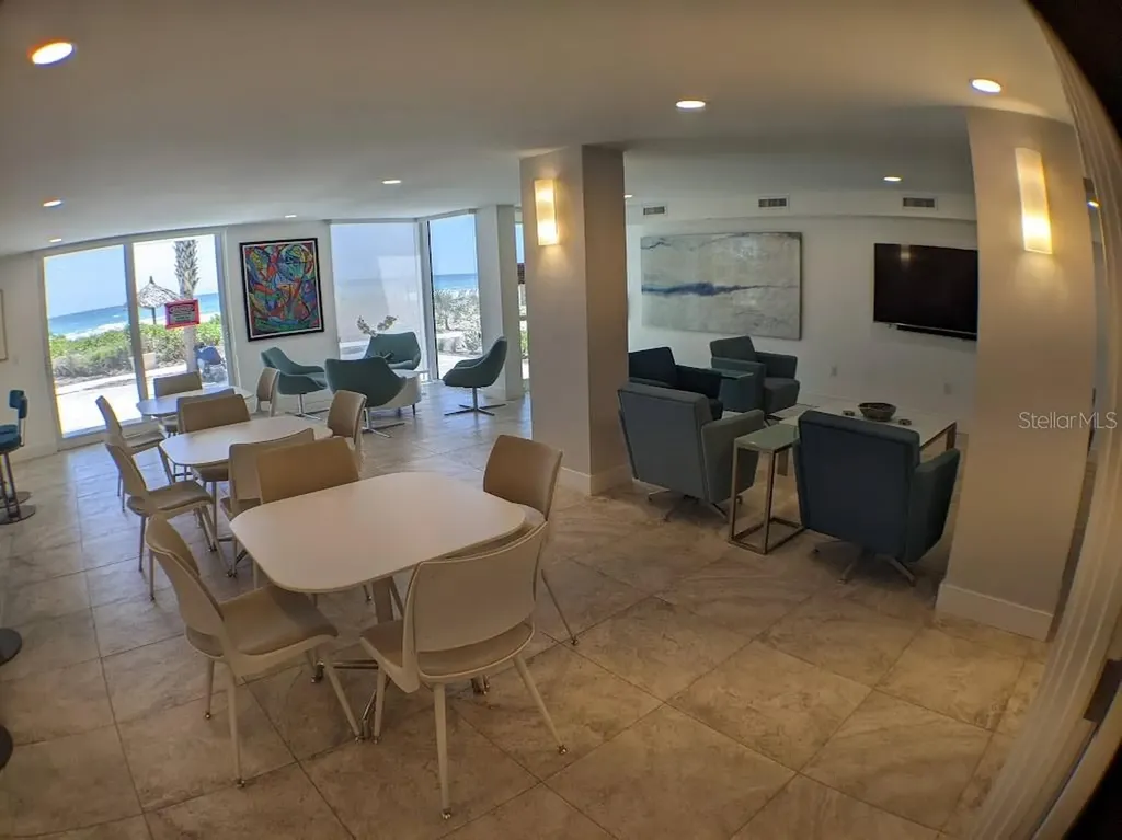 2425 Gulf Of Mexico Drive Longboat Key FL 34228