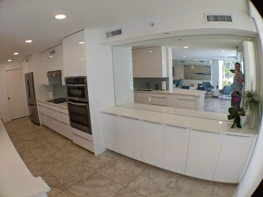 2425 Gulf Of Mexico Drive Longboat Key FL 34228