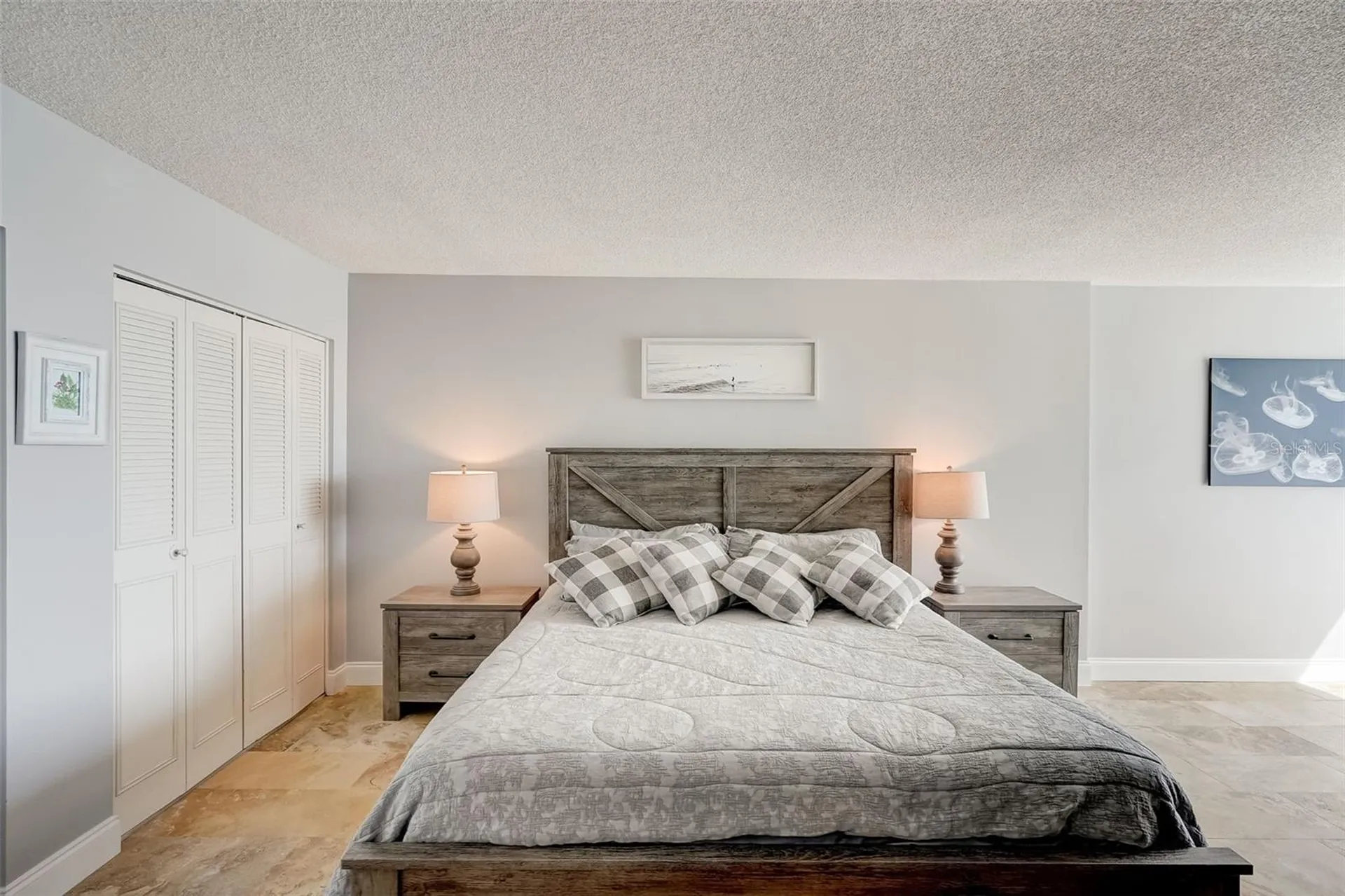 2425 Gulf Of Mexico Drive Longboat Key FL 34228
