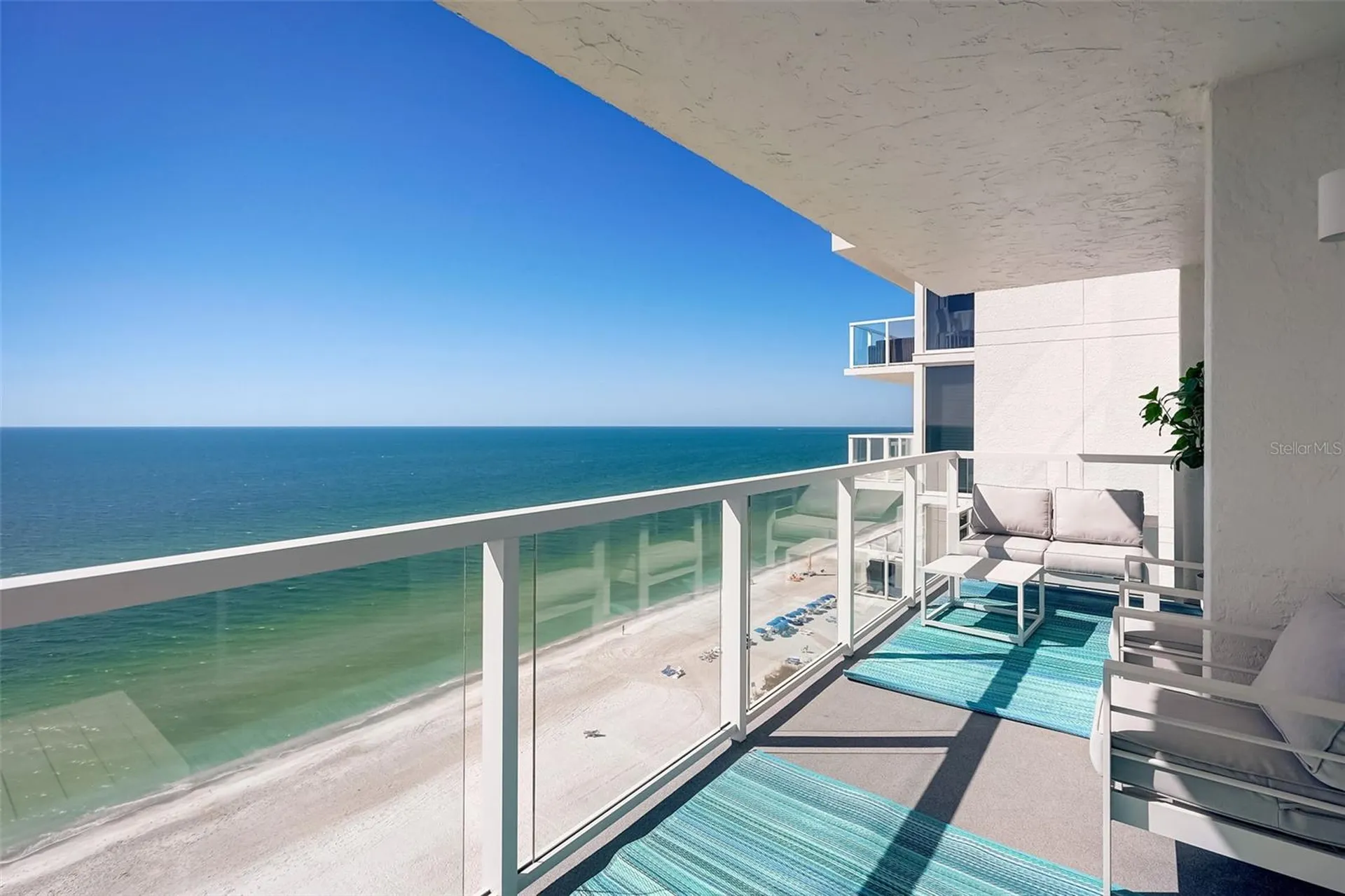 2425 Gulf Of Mexico Drive Longboat Key FL 34228