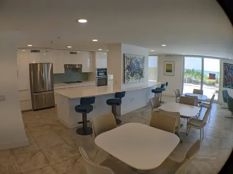 2425 Gulf Of Mexico Drive Longboat Key FL 34228
