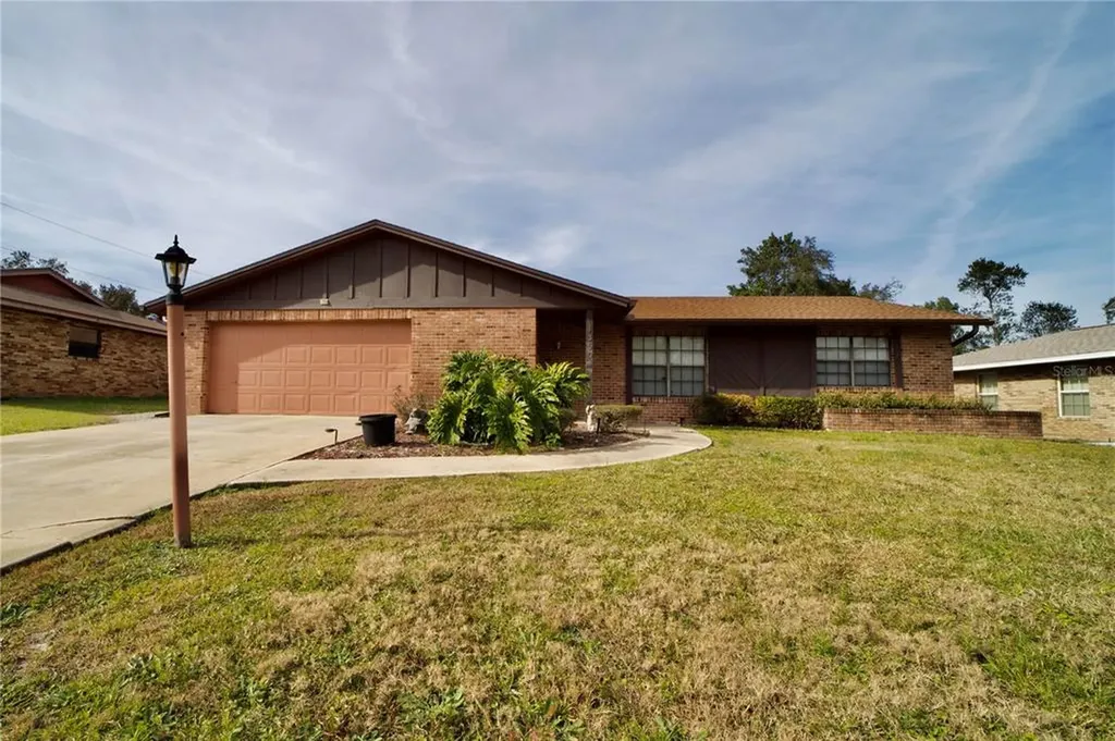 1350 Freeport Drive Deltona FL 32725