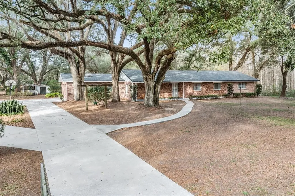 5005 Pless Road Plant City FL 33565