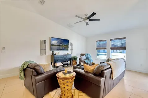 10759 Clover Walk Drive Orlando FL 32825