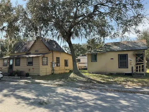 1804 Bay Street Kissimmee FL 34744