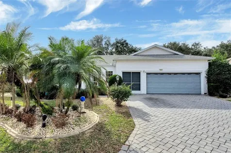 4853 Sawgrass Lake Circle Leesburg FL 34748