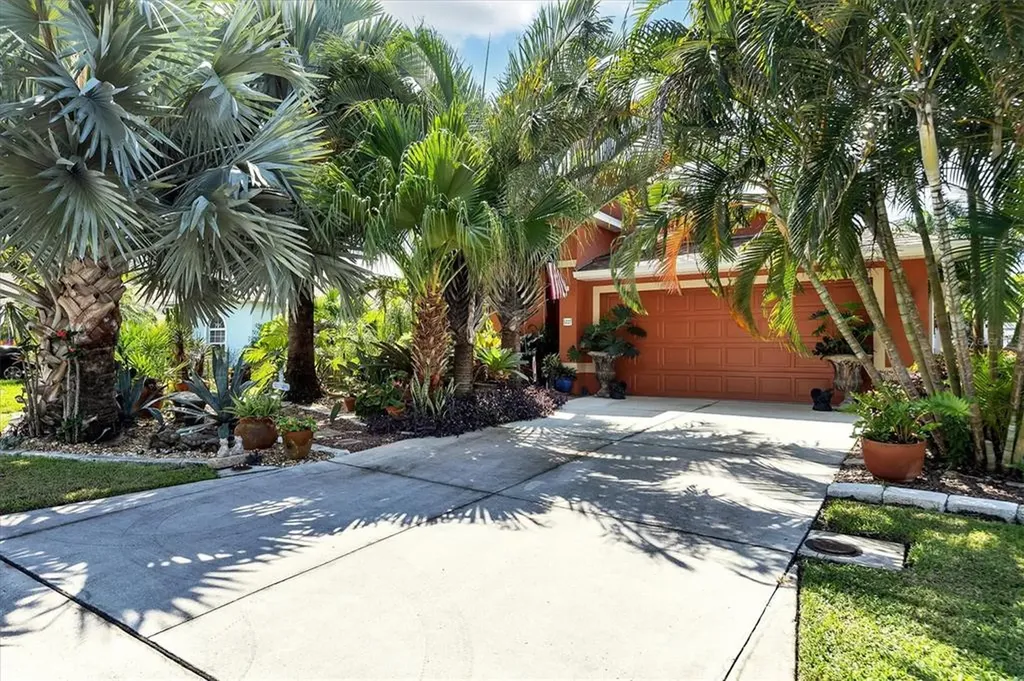 5227 Lansdowne Way Palmetto FL 34221