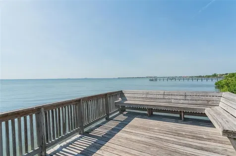 3057 Pointeview Drive Tampa FL 33611