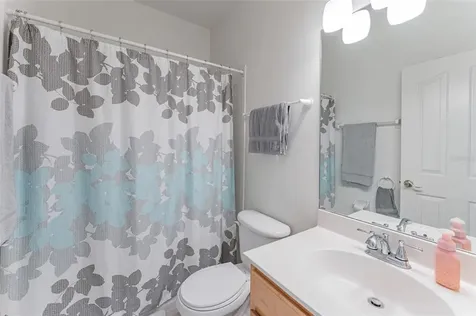 3057 Pointeview Drive Tampa FL 33611