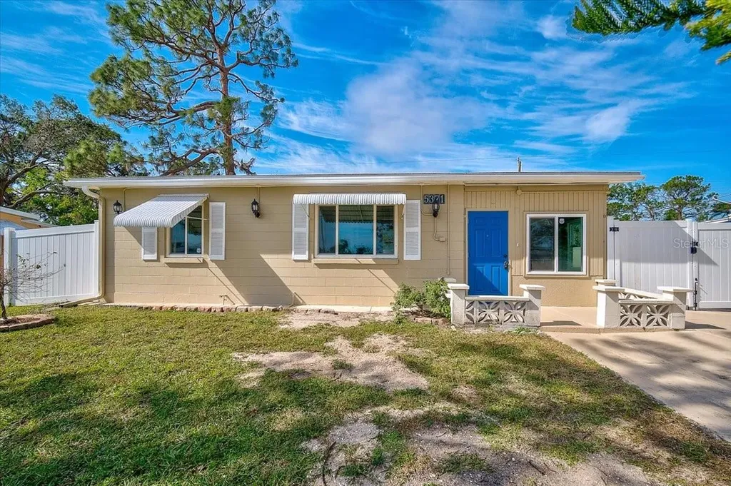 5371 Grobe Street North Port FL 34287