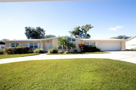 2203 Allen Drive Plant City FL 33563