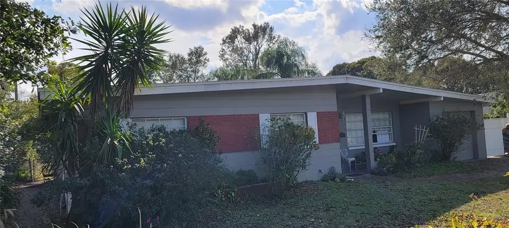 5320 Ira Street Orlando FL 32807