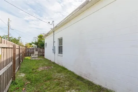 2709 21st Street N St Petersburg FL 33713