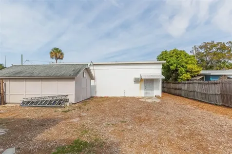 2709 21st Street N St Petersburg FL 33713