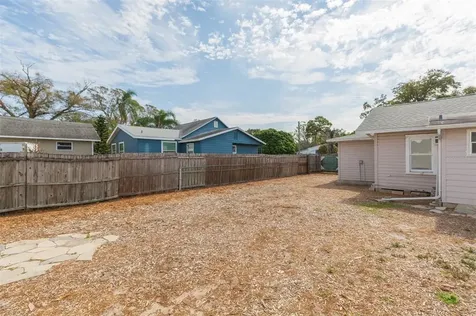 2709 21st Street N St Petersburg FL 33713