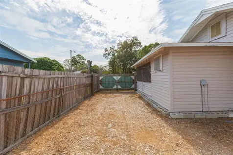 2709 21st Street N St Petersburg FL 33713