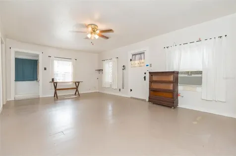 2709 21st Street N St Petersburg FL 33713