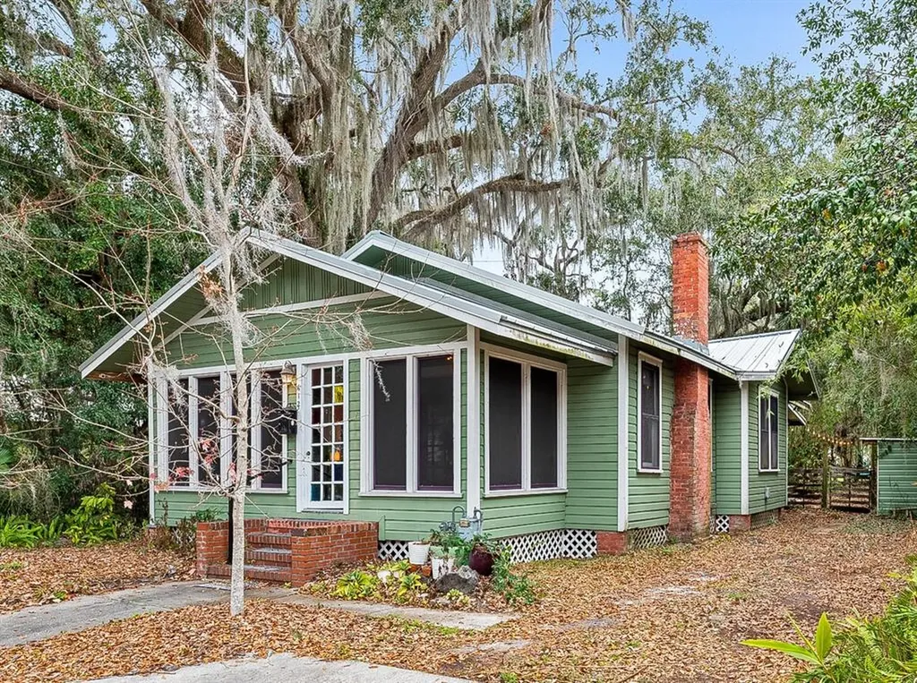 612 SE 4th Avenue Gainesville FL 32601