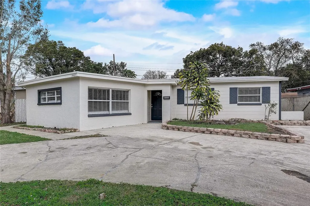 9485 51st Way N Pinellas Park FL 33782