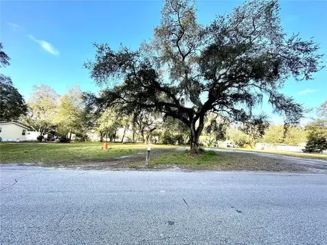 14820 N 15th Street Lutz FL 33549
