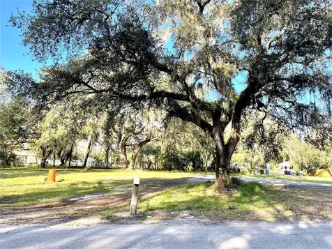 14820 N 15th Street Lutz FL 33549