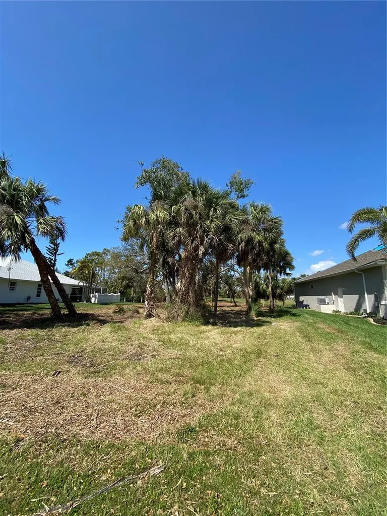 45 Long Meadow Place Rotonda West FL 33947