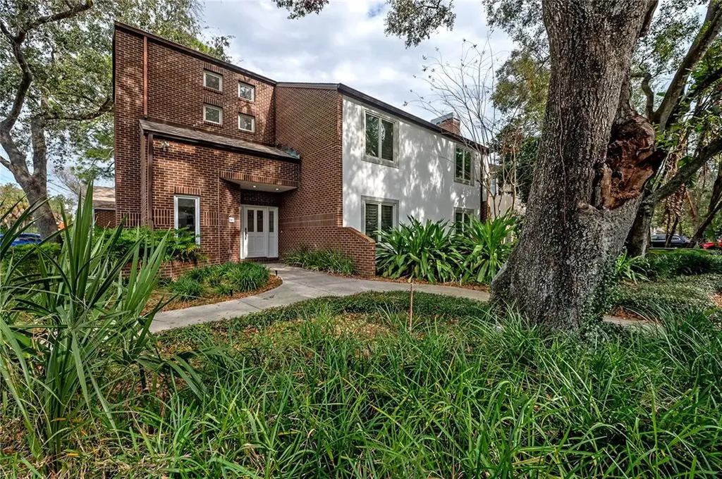 124 S Lauber Way Tampa FL 33609