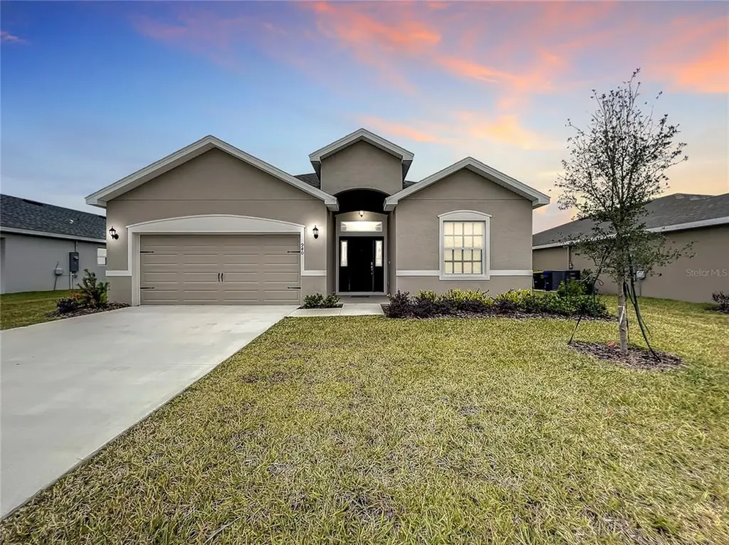 940 Montgomery Lane Polk City FL 33868
