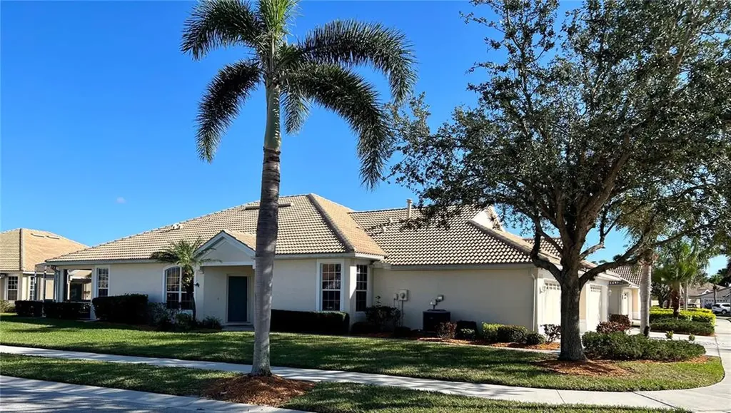 4736 Whispering Oaks Drive North Port FL 34287