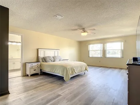 37421 Turner Drive Umatilla FL 32784