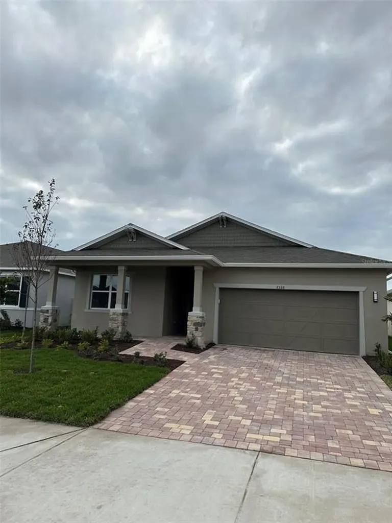 7318 34th Court E Sarasota FL 34243