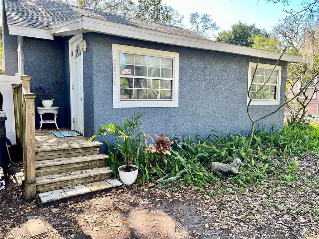2536 50th Avenue N St Petersburg FL 33714