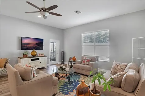 3009 Manitoba Avenue Groveland FL 34736