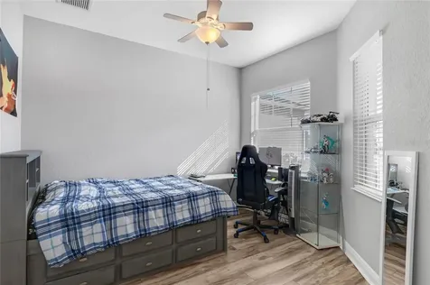 3009 Manitoba Avenue Groveland FL 34736