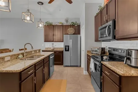 3009 Manitoba Avenue Groveland FL 34736