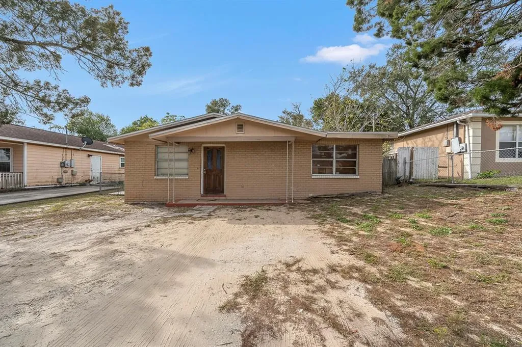 3614 N 55th Street Tampa FL 33619