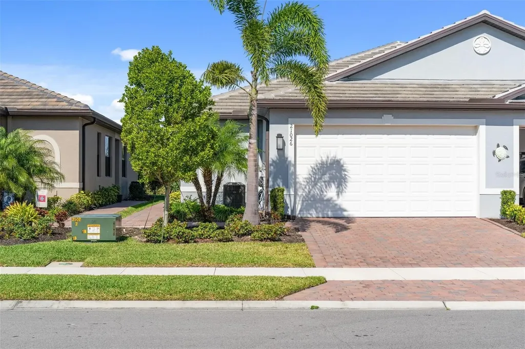 21026 Fetterbush Place Venice FL 34293