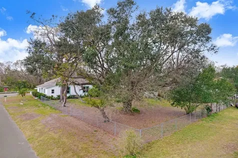 1000 NE 3rd Street Mulberry FL 33860