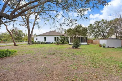 1000 NE 3rd Street Mulberry FL 33860