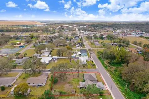 1000 NE 3rd Street Mulberry FL 33860